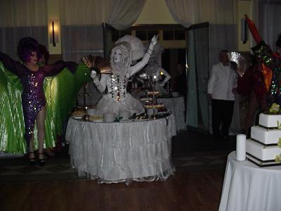 MarieTable013.JPG
