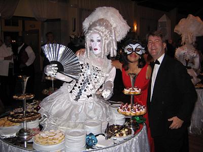 MarieTableCarlaDan001.JPG